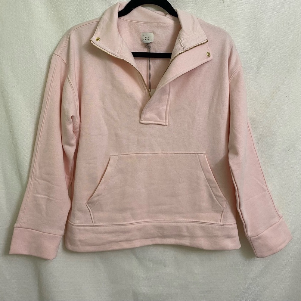 NWT- A new day-Target- Light Pink 3/4 zip sweatshirt with pocket-Small